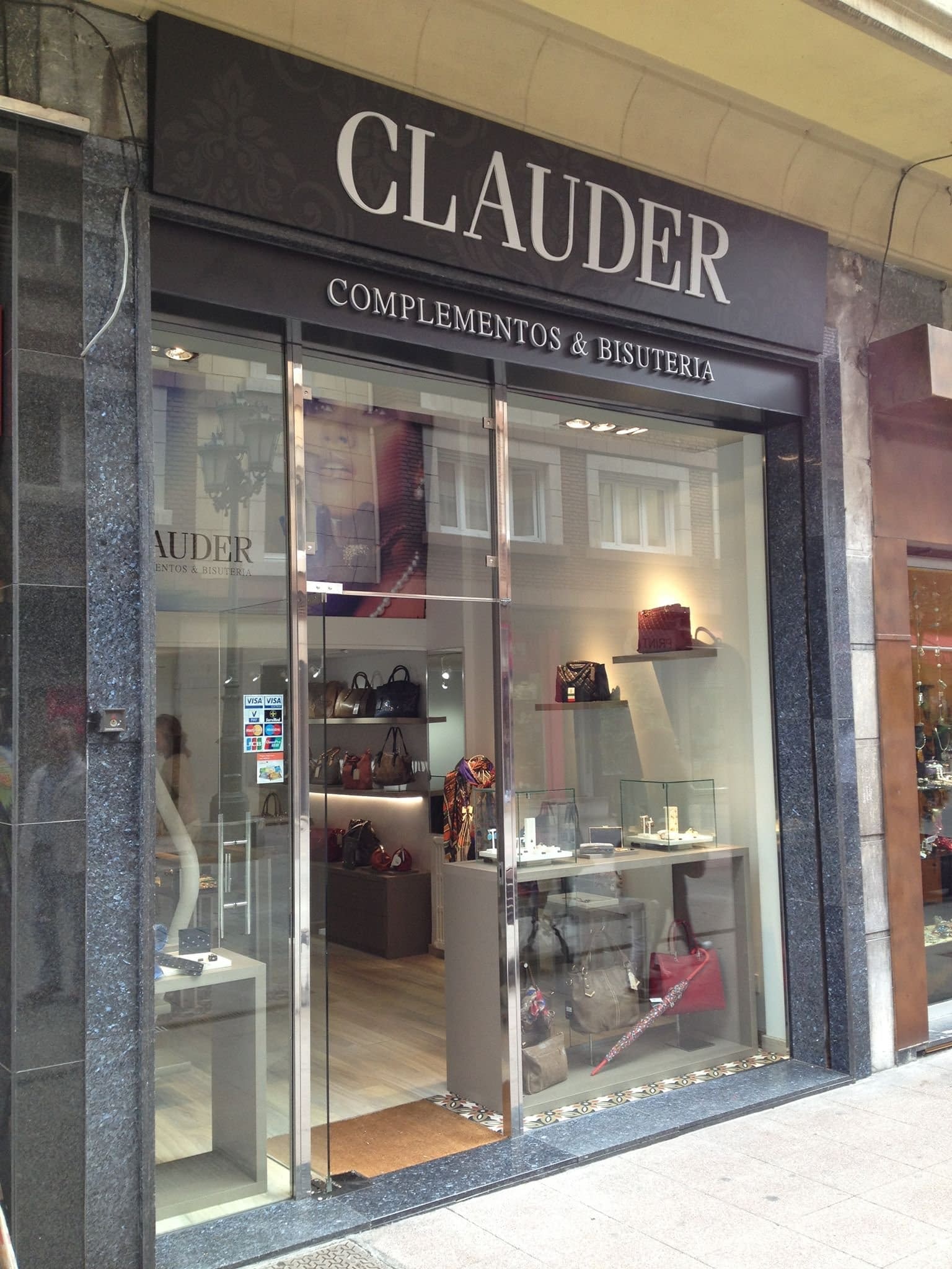CreoEnOviedo - Clauder